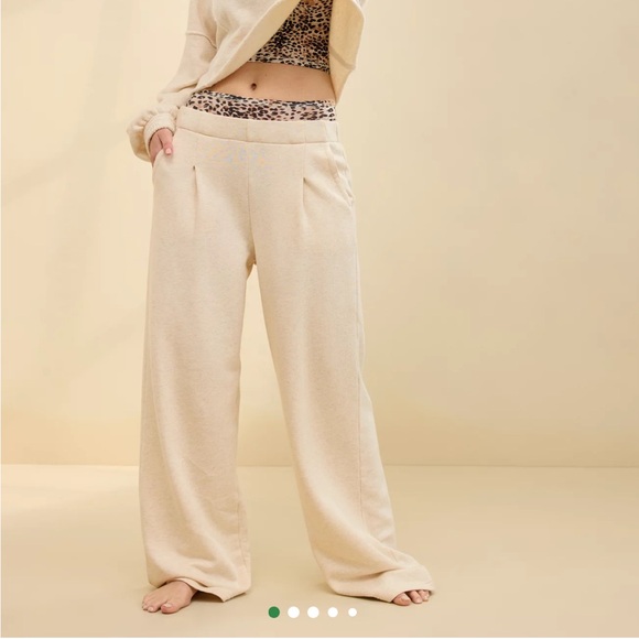 aerie Pants - NWT American Eagle Aerie Cozy New Heights Fleece Trouser - XXL - Heather Frost